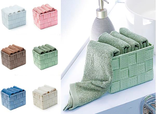 Set di quattro lavette morbide in colori pastello azzurro rosa marrone e verde con cestino intrecciato coordinato