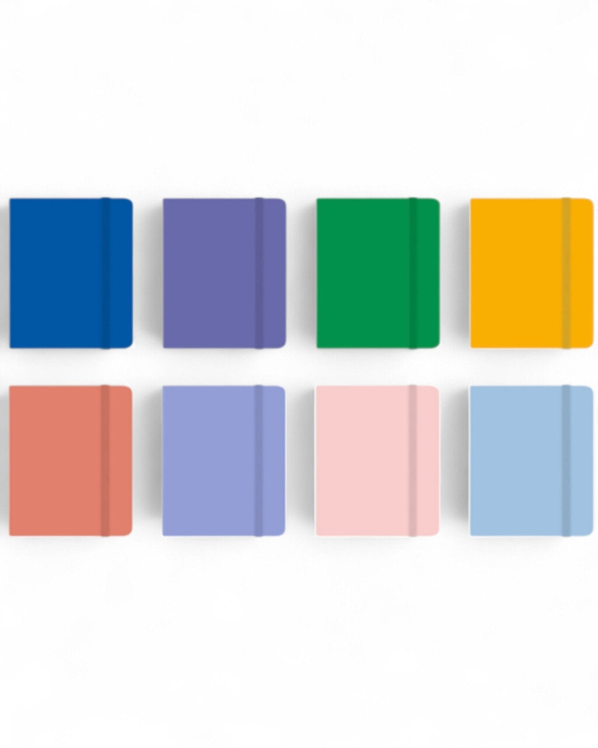 Otto notebook A5 con laccio elastico in colori assortiti: blu, viola, verde, giallo, corallo, lavanda, rosa e azzurro