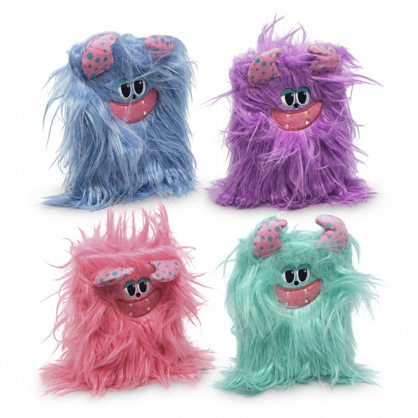 Quaderni con copertina in pelo a forma di mostro con corna, occhi e bocca, nei colori blu, viola, rosa e verde acqua