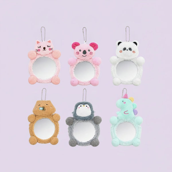 Set di sei mini specchi peluche con animaletti kawaii in colori pastello, gatto rosa, koala rosa, panda bianco, orso marrone,