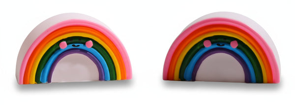 Lampada punto luce a forma di arcobaleno colorato con strisce rosa, arancio, giallo, verde, blu e viola