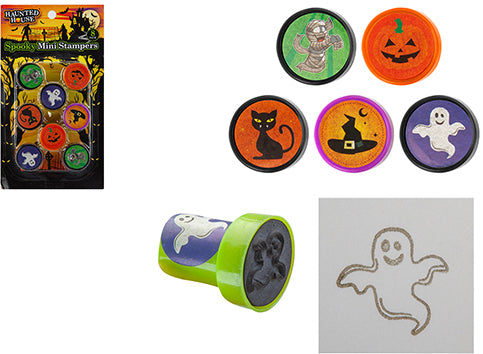 Set di timbrini con fantasma, zucca, gatto nero, strega e mummia e la loro impronta