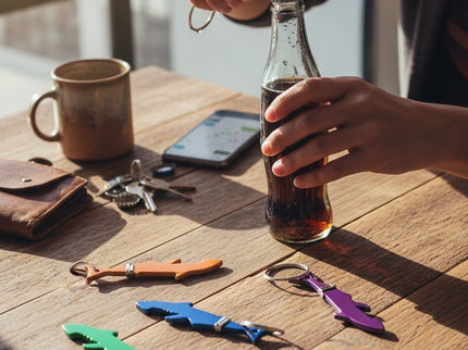 APRIBOTTIGLIA PORTACHIAVI SHARK - Willy Be Smart