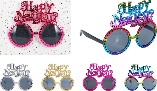 Occhiali Happy New Year colorati con lenti scure, disponibili in rosa, argento, oro e multicolore con brillantini